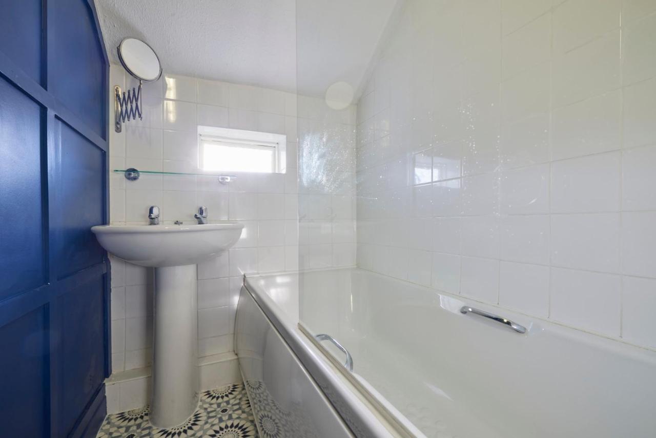Host & Stay - Honey Cottage Hinderwell Exterior photo